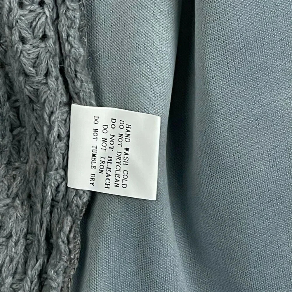 Davi & Dani Sweater Women's Sz S Vest Faux Fur Lined Open Front Knit Back Gray - Picture 9 of 9